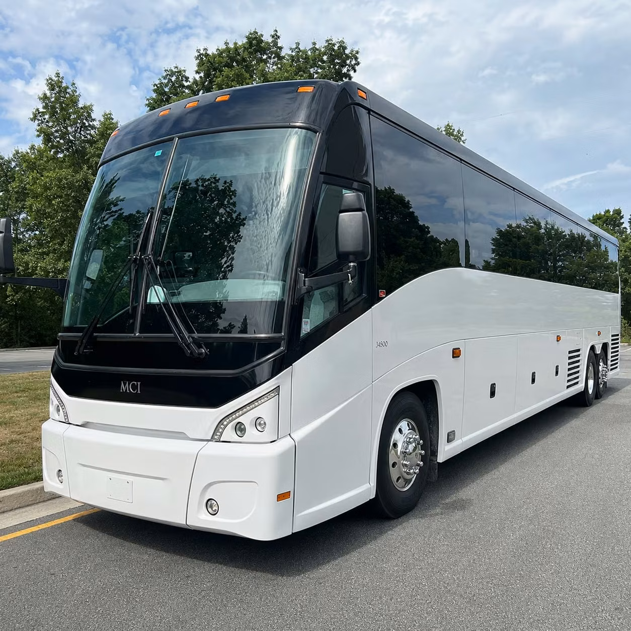 cleveland charter bus rentals for sports teams sporting events