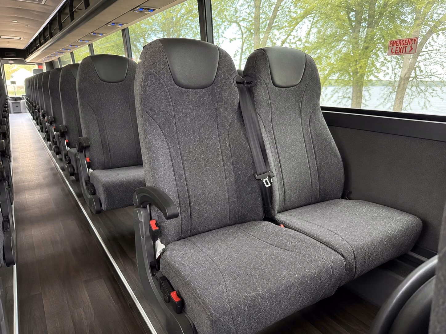 cleveland guardians charter bus rentals to progressive field